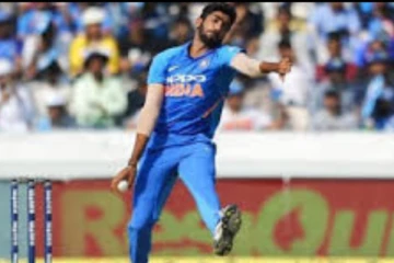 இந்தியா வீரர் பும்ரா சுழற்பந்துவீச்சில் அசத்தல்