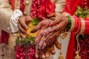 தங்கையே திருமணம் செய்த அண்ணன் - காரணம் கேட்டு கடுப்பான அரசு