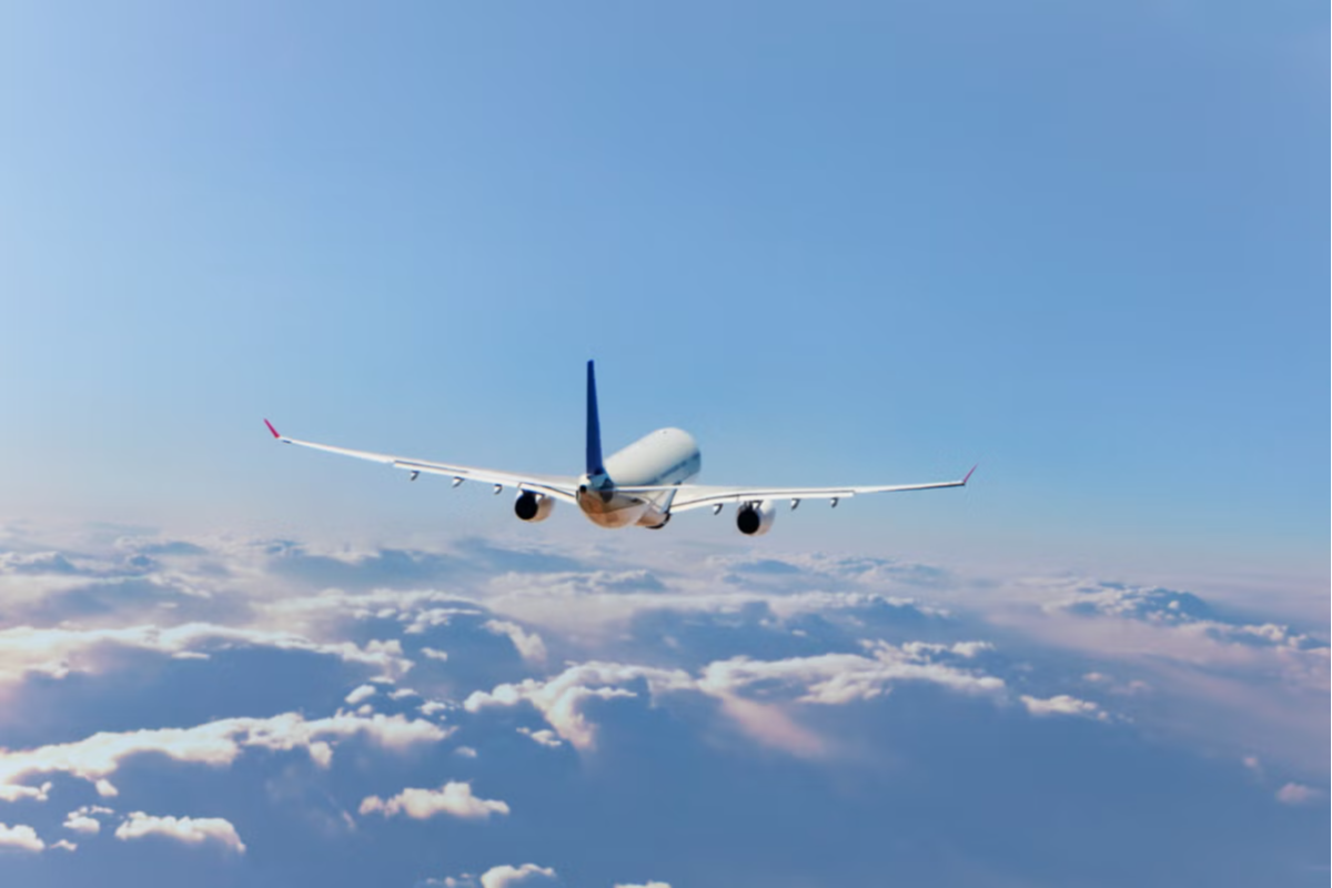 சர்வதேச விமானப் போக்குவரத்து கடுமையாக பாதிப்பு | Airlines Cancel More Flights As Us Israel War சர்வதேச விமானப் போக்குவரத்து கடுமையாக பாதிப்பு | Airlines Cancel More Flights As Us Israel War