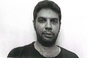 இலங்கையிலுள்ள ஆபத்தான நபரை கண்டுபிடிக்க உதவி கோரும் பொலிஸார்