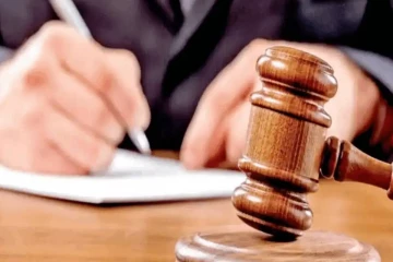 காவி உடை விவகாரம் ; விசாரணையிலிருந்து மேன்முறையீட்டு தலைவர் விலகல்