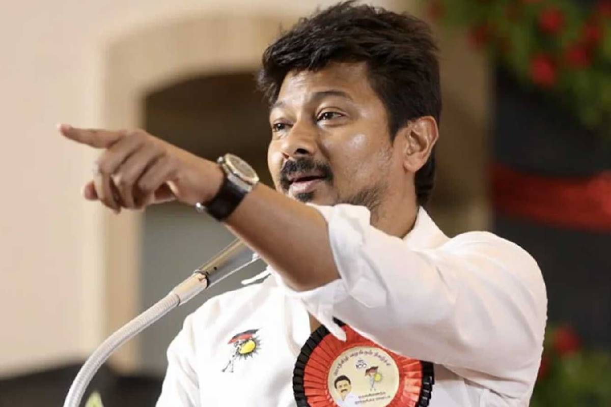 டெல்லியிலிருந்து வரும் காட்சிகள் அதிர்ச்சியளிக்கின்றன - உதயநிதி ஸ்டாலின் கண்டனம் | Udhayanidhi Condemns Lathi Charge On Cjp Protest டெல்லியிலிருந்து வரும் காட்சிகள் அதிர்ச்சியளிக்கின்றன - உதயநிதி ஸ்டாலின் கண்டனம் | Udhayanidhi Condemns Lathi Charge On Cjp Protest