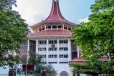ශ්‍රේෂ්ඨාධිකරණයෙන් නියෝගයක් - රවුෆ් හකීම් හා නිසාම් කාරියප්පර්ගේ පෙත්සම් නිෂ්ප්‍රභ කරයි