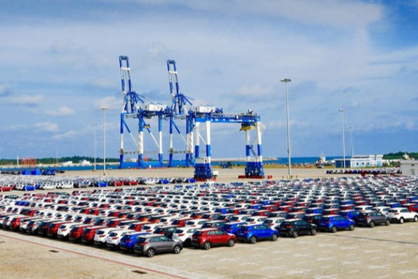 இலங்கையில் வாகன விற்பனை பெருமளவு வீழ்ச்சி : வெளியான தகவல் | Vehicle Sales In Sri Lanka Drop Sharply