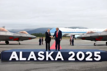 மூன்று மணி நேரம்... தோல்வியில் முடிந்த ட்ரம்ப் - புடின் சந்திப்பு: விரிவான பின்னணி