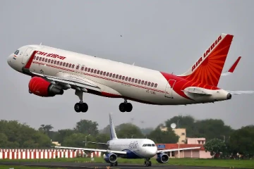 உக்ரைனில் சிக்கித் தவிக்கும் இந்தியர்களுக்கு மகிழ்ச்சி செய்தி! ஏா் இந்தியா அறிவிப்பு..