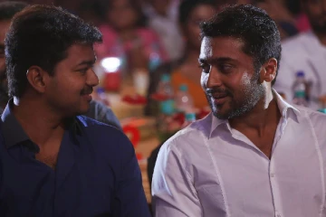 நீண்ட நாட்களுக்கு பிறகு சந்தித்து கொண்ட விஜய் மற்றும் சூர்யா, உற்சாகத்தில் ரசிகர்கள்..