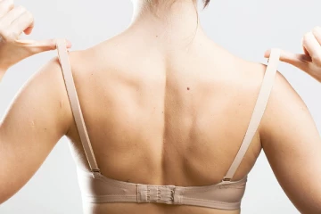 எச்சரிக்கை… பெண்களே உள்ளாடை விஷயத்தில் இந்த பிழையை செய்யாதீர்கள்