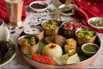 நவராத்திரி விரதம் இருப்பவர்கள் என்ன மாதிரியான உணவுகளை எடுத்து கொள்ளலாம்?