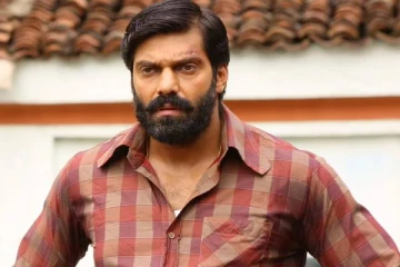 நடிகர் ஆர்யாவின் அம்மா, அப்பாவை பார்த்துள்ளீர்களா?- இதுவரை யாரும் பார்த்திராத புகைப்படம்