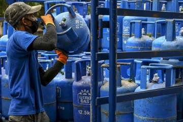 எரிவாயு தட்டுப்பாட்டுக்கு தீர்வு: அரசாங்கம் வெளியிட்டுள்ள அறிவிப்பு- செய்திகளின் தொகுப்பு