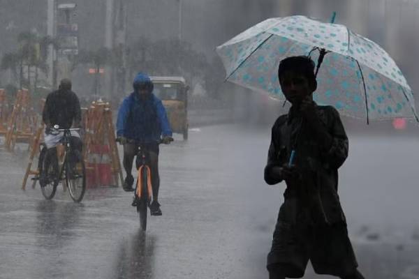 வலுவடையும் ஆழ்ந்த காற்றழுத்த தாழ்வு மண்டலம்.., இன்று 5 மாவட்டங்களில் கனமழை பெய்யும் | A Low Pressure Area Over The Bay Of Bengal வலுவடையும் ஆழ்ந்த காற்றழுத்த தாழ்வு மண்டலம்.., இன்று 5 மாவட்டங்களில் கனமழை பெய்யும் | A Low Pressure Area Over The Bay Of Bengal