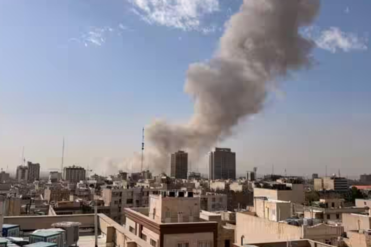 ஈரானுக்கு எதிராக சீற்றத்துடன் களமிறங்கப் போகும் நாடுகள்: மோதல் தீவிரமடையும் அபாயம் | Gulf Countries Announce Response To Iran ஈரானுக்கு எதிராக சீற்றத்துடன் களமிறங்கப் போகும் நாடுகள்: மோதல் தீவிரமடையும் அபாயம் | Gulf Countries Announce Response To Iran