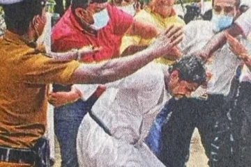 குண்டர்களின் தாக்குதலுக்கு பதிலளித்த பாதிரியார்கள்!