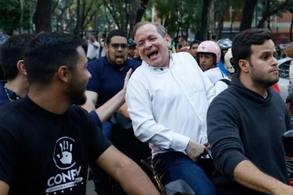 வெனிசுலாவில் மீண்டும் முக்கிய அரசியல் தலைவர் கைது | Venezuela S Main Opposition Leader Arrested Again
