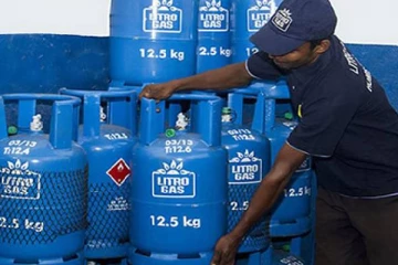 அம்பாறையில் அதிக விலைக்கு விற்கப்படும் எரிவாயு சிலிண்டர்கள்!