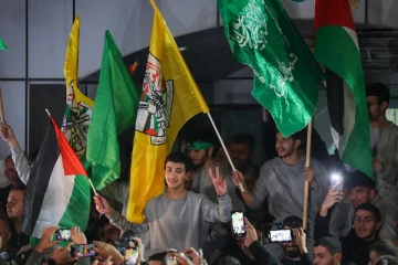 பணயக்கைதிகளுக்கு பதிலாக 39 பாலஸ்தீனியர்கள் விடுதலை