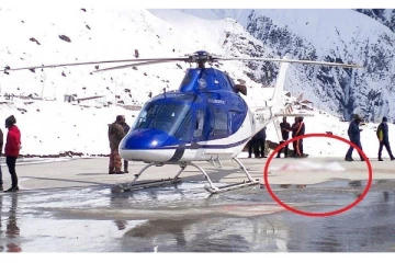 ஹெலிகாப்டர் முன் செல்பி - இறக்கைகள் உடலை கிழித்து அதிகாரி பலி!