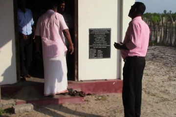 யாழில் நிலத்தில் ஊற்றப்படும் பனங்கள்! விற்பனை நடவடிக்கை தொடர்பில் சிறீதரன் வழங்கிய உறுதி(Photos)