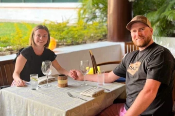 தேனிலவுக்காக வெளிநாடு சென்ற கனேடிய பெண் சந்தித்த விபத்தால் வாழ்வே மாறிப்போன சோகம்