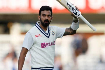 இரண்டாவது இந்திய வீரர் என்ற வரலாறு படைத்த கே.எல் ராகுல் புகழ்ந்து தள்ளும் ரசிகர்கள்