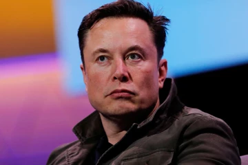 எலான் மஸ்கிற்கு   மீண்டும் கொரோனா பாதிப்பு !