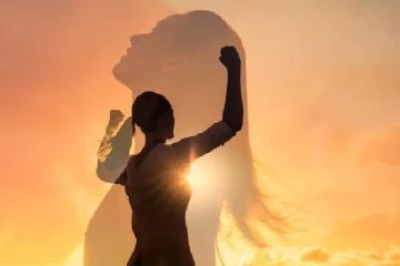 தேசிய அளவில் கால்பந்து விளையாடிய பெண்.., யுபிஎஸ்சி தேர்வில் முதலிடம் பெற்று சாதனை