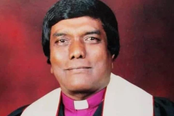 முன்னாள் போராளிகளை போஷித்தவருக்கு உயரிய விருது !!