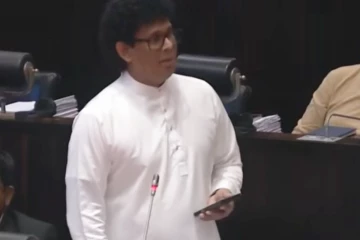 සහල් ආනයනයට විශේෂ බලපත්‍ර දුන්නේ නෑ.. හේෂාගේ ප්‍රශ්නෙට වසන්තගෙන් මැති සබේ හෙල්ලෙන පිළිතුරක්
