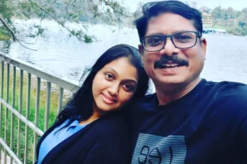 மனோஜ் பாரதிராஜா எனக்காக அதை செய்யவே இல்லை.. நடிகரின் மனைவி ஓபன்டாக்