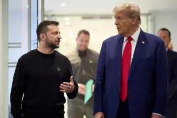 உக்ரைன் அதிபரை சர்வாதிகாரி என கூறிய டிரம்ப்