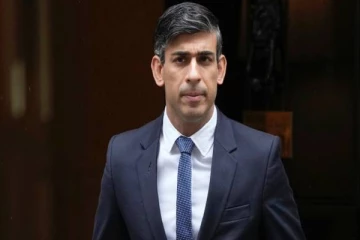 பிரித்தானிய தேர்தலில் படுதோல்வியடையவுள்ள ரிஷி சுனக் கட்சி! வெளியான கருத்துக்கணிப்பு