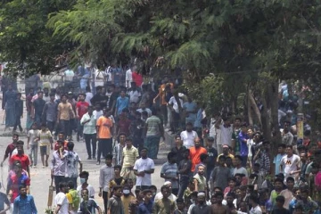 கொழும்பில் உள்ள பங்களாதேஷ் உயர்ஸ்தானிகராலயத்திற்கு முன் எற்பட்ட பதற்ற நிலை!