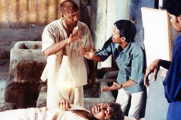 தயாரிப்பாளரிடம் கேவலமாக நடந்து கொண்ட பாலா.. வாய்ப்பு கொடுத்தவருக்கே துரோகம் செஞ்சிட்டாரே... | Bala Who Cheated The Producer Of Pithamaga Money