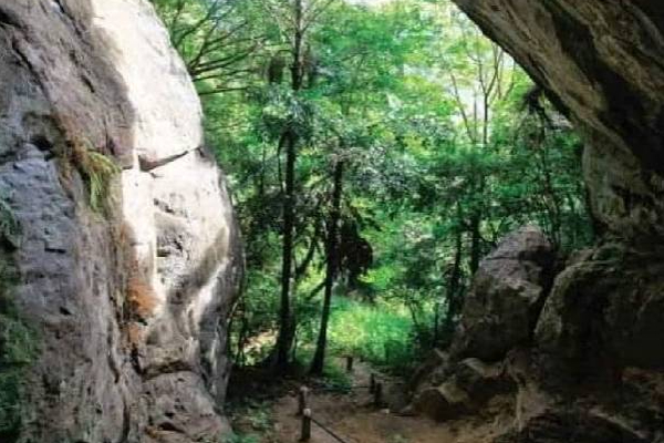 சீதையை இராவணன் மறைத்து வைத்த குகை இதுதானா? அரிய புகைப்படங்கள் | The Cave Where Ravana Hid Sita Viral Photos