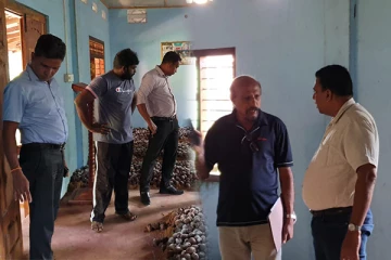 யாழில் தொற்றுக்குள்ளான உருளைக்கிழங்கு விதைகள்: கொழும்பில் இருந்து விசேட குழு விஜயம் (Photos)