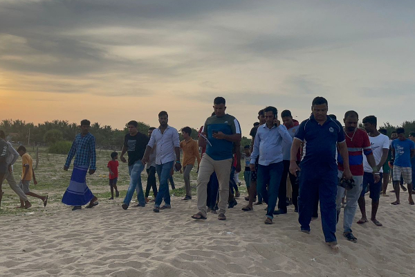 குளிக்க சென்ற 17 வயது மாணவனை காணவில்லை - மட்டக்களப்பில் நடந்த சம்பவம் | Batticalo School Student Missing
