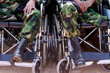 போரில் பாதிக்கப்பட்ட சிவில் பாதுகாப்பு படை வீரர்களுக்குத் தொடர்ச்சியாக சம்பளம்