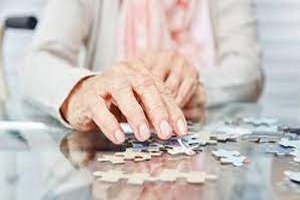 கனடாவில் ஞாபக மறதி நோயாளர் குறித்து எச்சரிக்கை | British Columbia Dementia Canada Triple