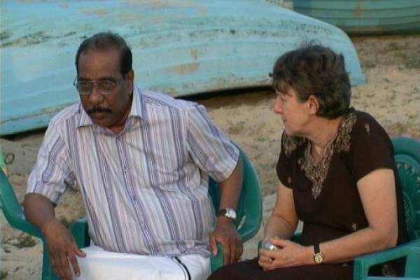 இங்கிலாந்தில் இன்னும் பறக்கும் விடுதலைப் புலிகளின் தேசிய கொடி : சர்ச்சையை கிளப்பும் சரத் வீரசேகர | Sarath Weerasekara England