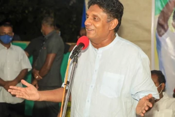 போட்டிக்காகவே பணம் அச்சடிக்கப்படுகிறது - ஆபத்தை நோக்கி நகரும் நாடு! சஜித் பிரேமதாச காட்டம் (படங்கள்)