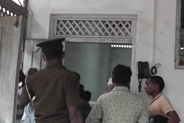 மட்டக்களப்பில் விபத்து - குடும்பஸ்தர் ஒருவர் உயிரிழப்பு (படங்கள்)