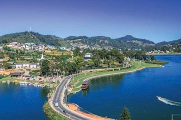 සුන්දර නුවර එළියට හදිසියේම සිදු වූ වෙනස...