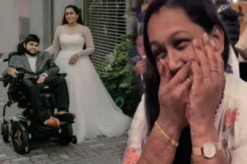 நெப்போலியன் மகனுக்கு மனைவி கொடுத்த முதல் காதல் பரிசு! இப்படியும் காதலிக்க முடியுமா?