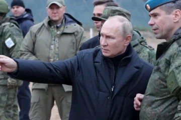 போர்க்குற்ற ஆதாரங்களை ICCஇடம் கொடுங்கள்! புடினை சீண்டும் ஜோபைடன்