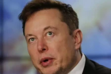 விமானப் பயணத்தில் புதிய புரட்சியை ஏற்படுத்தப்போகும் எலன் மொஸ்க்