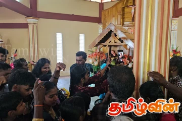 மன்னார் பாம்பு வழிகாட்டி அந்தோனியார் ஆலய திருவிழா: இலட்சக்கணக்காக திரண்ட பக்தர்கள்