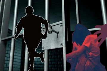 மன்னாரில் 10வயது சிறுமி கொலை ; சந்தேக நபர் தப்பி ஓட்டம்