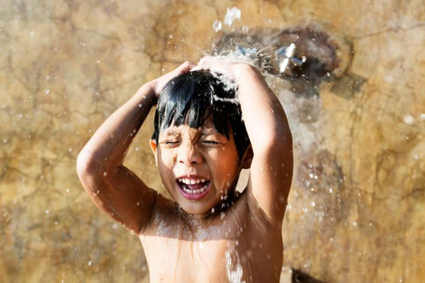 ஜோதிடம்: தவறியும் இந்த நாட்களில் தலைக்கு குளிக்காதீர்கள் | Best Day To Wash Hair According To Hindu Dharma