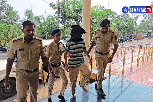 கோவாவில் நிகழ்ந்த இரட்டைக் கொலை: குற்றவாளியின் மொபைலில் இருந்த புகைப்படங்களால் அதிர்ச்சி | Goa Double Murder Womens Photos In Accused Phone